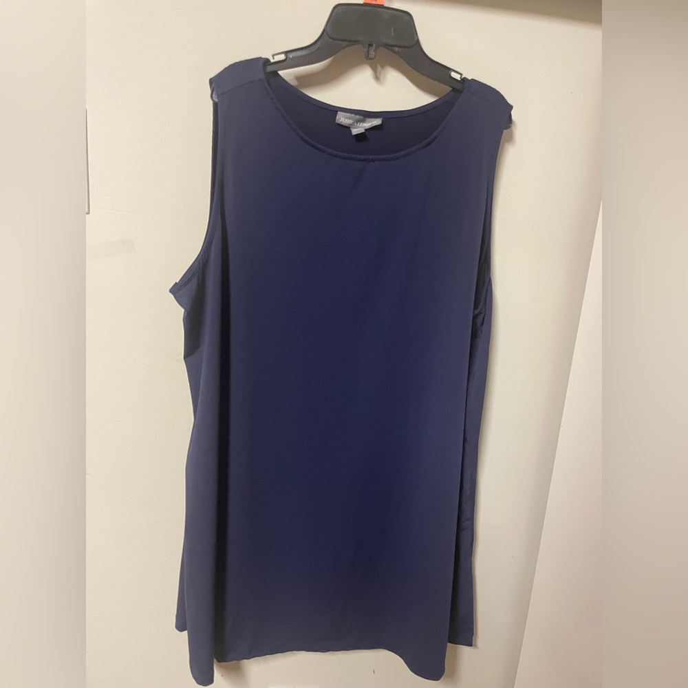 Bundle (2) Jessica London Navy and Black Tank Top // Tunic